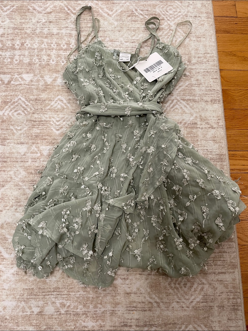 Selfie Leslie Sheri Embellished Chiffon Dress Olive Size Small - Picture 5 of 9